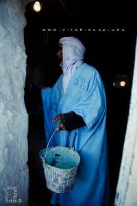 Selka et tejyir (chalage) le Mardi 26 Décembre 2017 -  7. Rabi al-Akhir (ethani) 1439 Chaulage de la tombe de Sidi Ahmed Zine lors de sa Ziara à Alamellal (Timimoun)