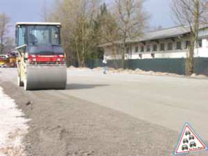 la technique du béton compacté pour désenclaver les localités du Hodna