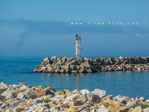 Balise au port d'El Marsa - Wilaya de Skikda
