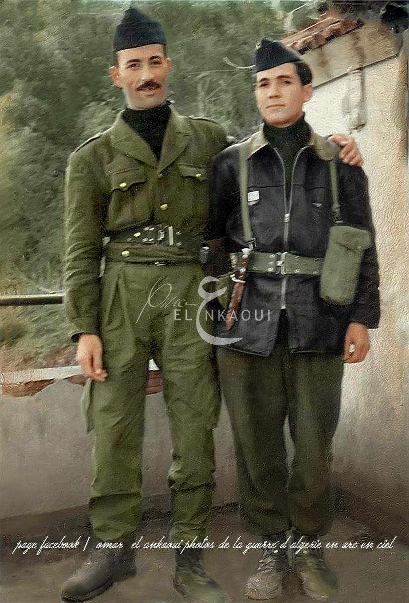 Le colonel Amirouche avec Tayeb Mouri en 1958