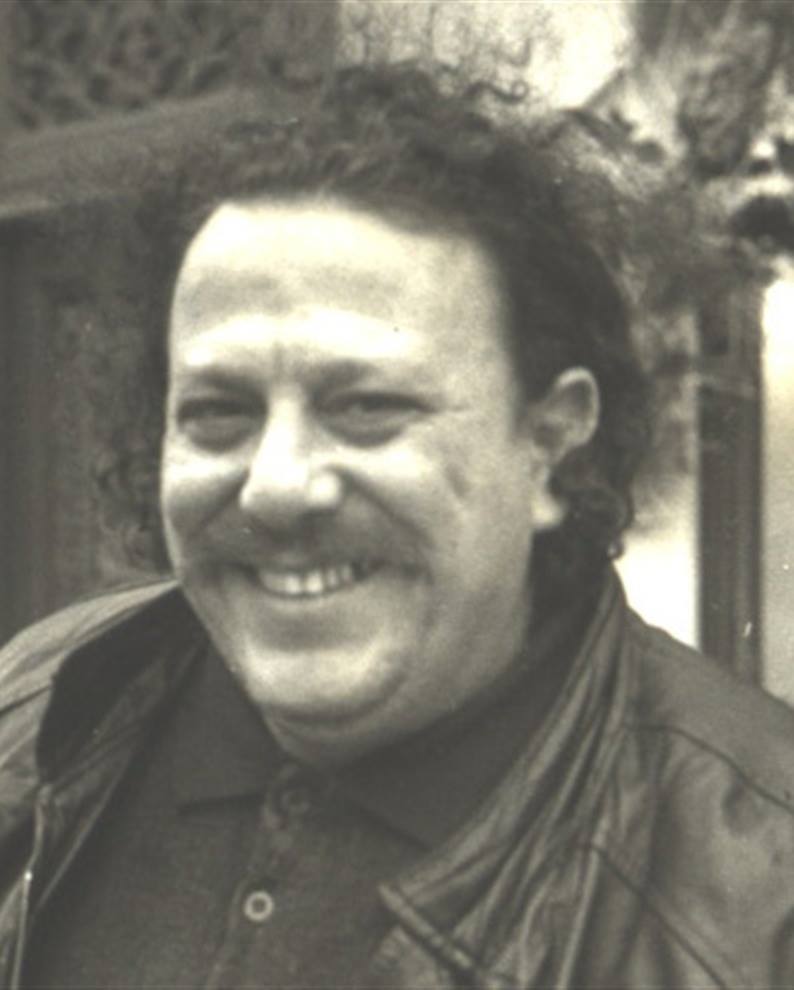 نــعــي - وفاة الممثل والمخرج السينمائي القدير 