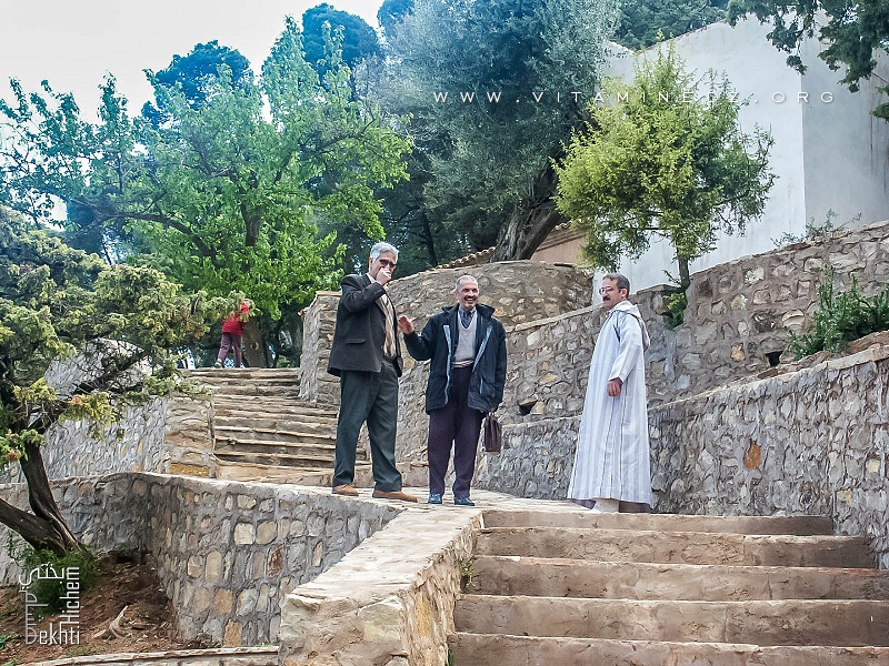 Tlemcen - Station Sidi Abdallah d'El Baal - Visite et commémoration le 07 Mai 2004 organisée par le Professeur Mohammed Baghli
