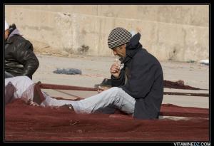 les mains dans le filet