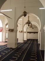 المدرسة القرآنية لجامع سيدي ابرهيم تبحث عن معلم للقرآن