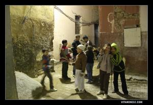 Enfants célébrant le Mouloud à Derb Sidi Amrane