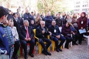 Le wali et le maire de Tlemcen à l'Hommage à Mehdi Elias Moulessehoul