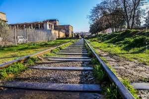 Voie ferré de Tlemcen, le train et ses dangers