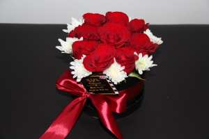 red box avec margeritas