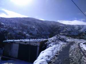 Tadart Imezgharen (village Mezraza) Frikat   I3ataren