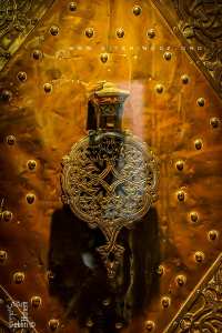 Heurtoir d'une porte ancienne au Le musée d'art et d'histoire de Tlemcen.