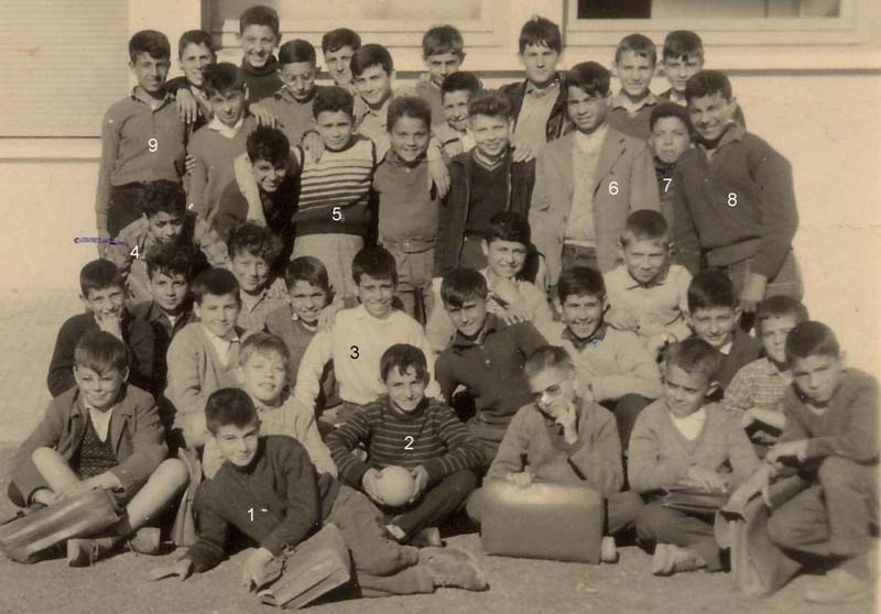 Élèves internes des classes de 6eme année 1960-1961, du lycée technique des Palmiers -St Hubert à ORAN.