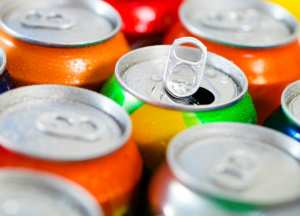 - LA DURÉE DE VIE DES DÉCHETS DANS LA NATURE: Canette en aluminium ou en acier : jusqu’à 100 ans