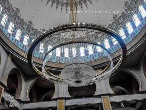 Lustre de la mosquée Ibn Badis d'Oran