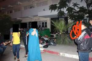 سكان برج منايل بولاية بومرداس يعبرون عن مشكل القمامة برميها عند مدخل البلدية