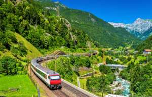 Le Gotthard Panorama Express, en Suisse