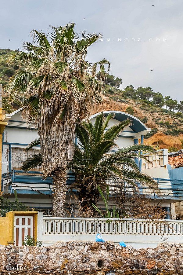 Cabanon à la plage du Puits à Beni Saf