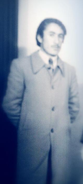 المرحوم  المربي والمعلم بالولي أحمد بن لخضر .