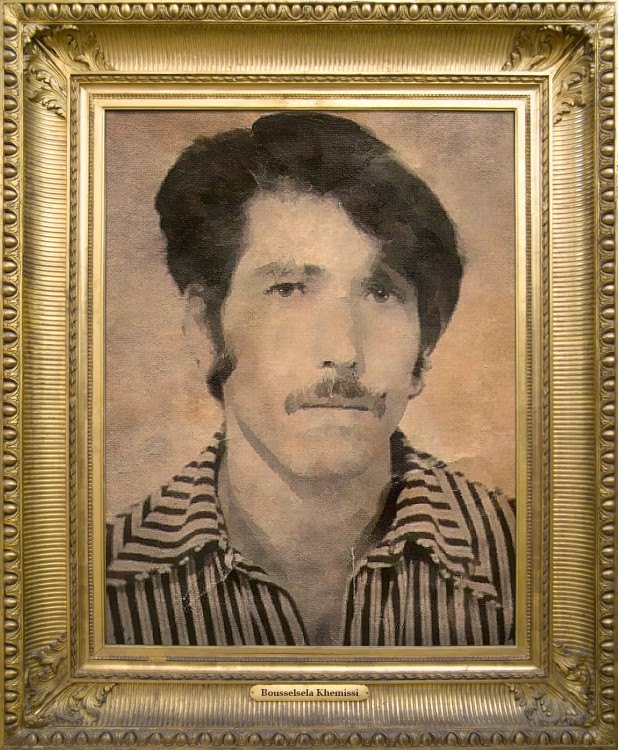 الحاج لخميسي بوسلسلة ابن المجاهد محمد  أطال الله في عمره