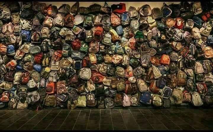 Sacs a dos des harraga mort noyer en Italie