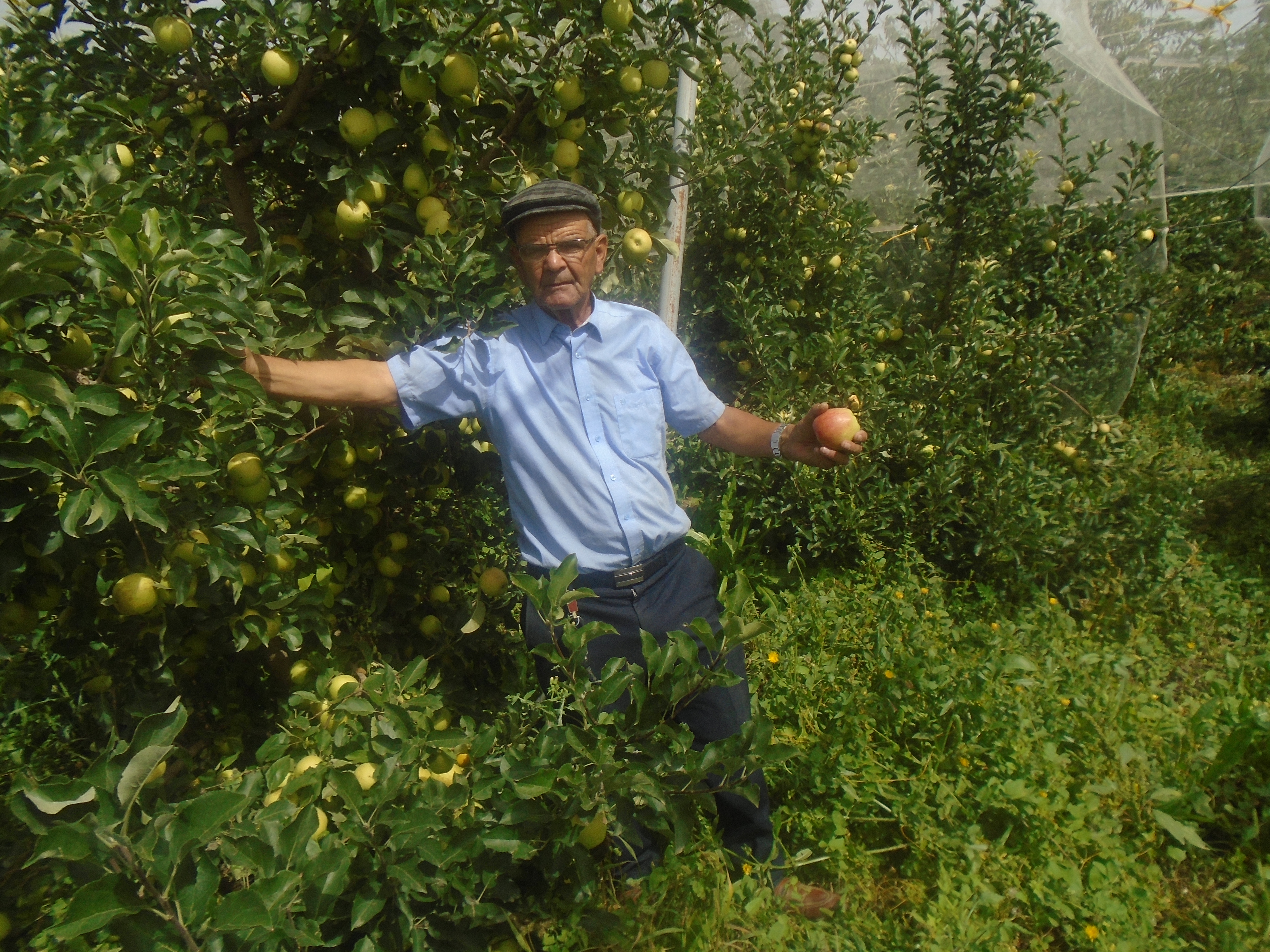 ناصري عبدالمالك عميد النقابيين بولاية خنشل