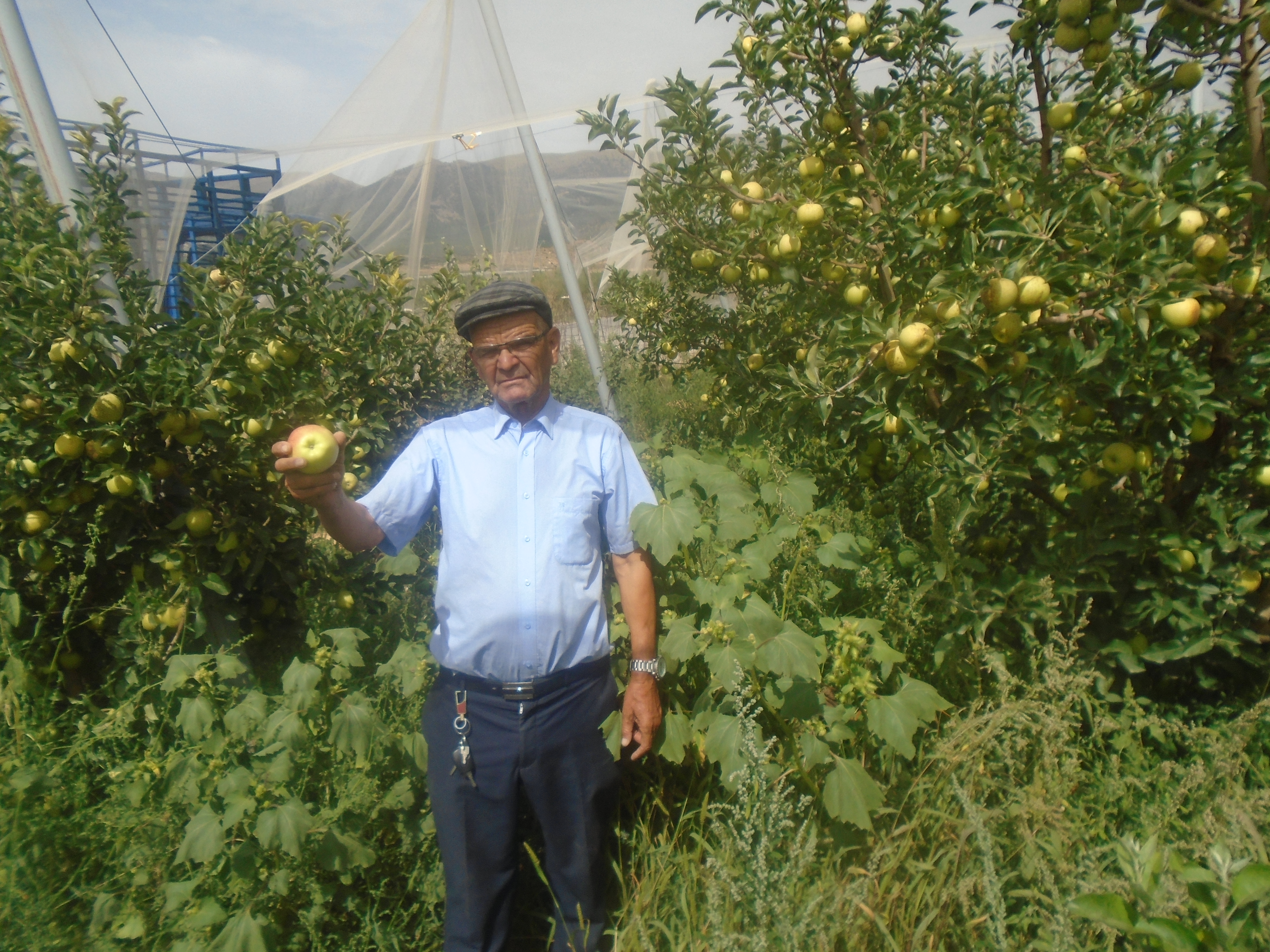 ناصري عبدالمالك عميد النقابيين بولاية خنشلة