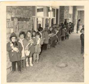 1957 - Arbre de noël maternelle - école de filles