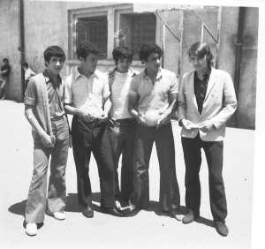 1970 - Dans la cour du lycée - Ibn sina