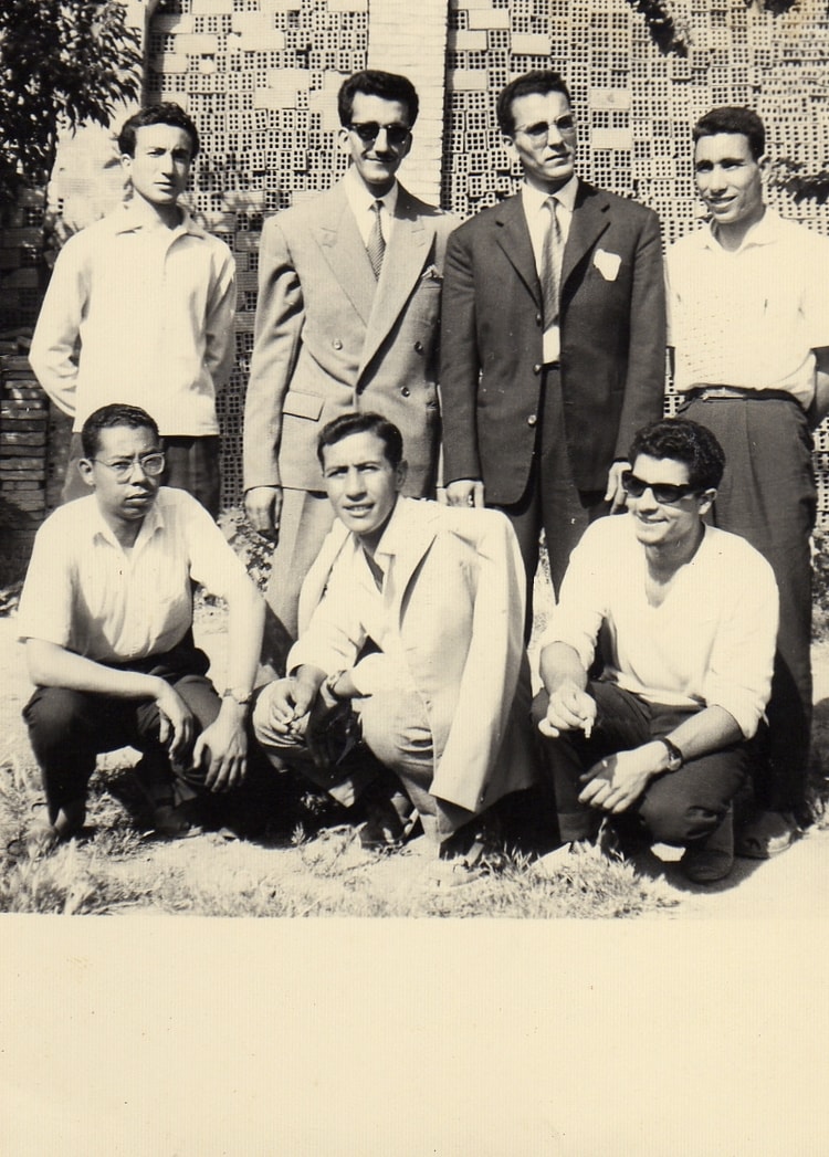 1959 - Équipe Administrative(Maitres d'Internat) 1959-1960 Lycée Benzerdjeb Tlemcen - Docteur benzerdjeb