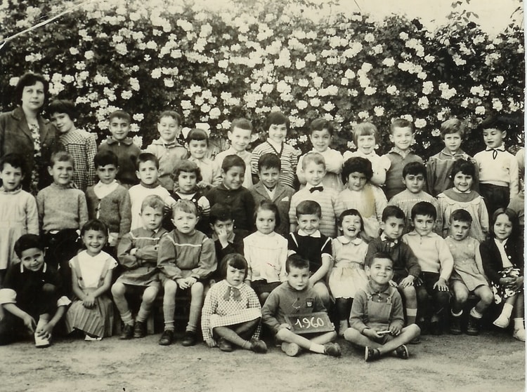 1960 - Maternelle rue de Paris Tlemcen - Ecole duffaut , ecole maternel place des victoires ,