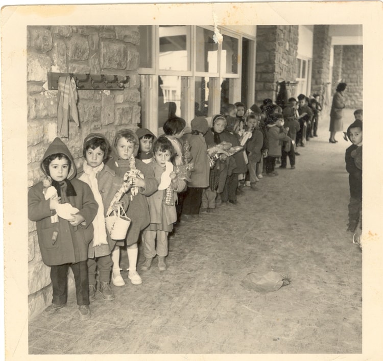 1957 - Arbre de noël maternelle - école de filles