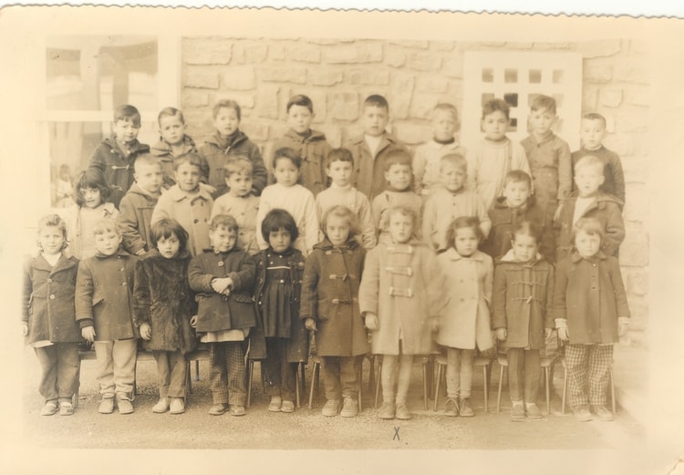 1957 - Dernière année maternelle - école de filles