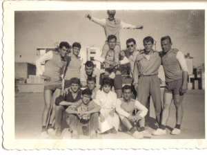 1960 - 1ere m' - Lycee laperine