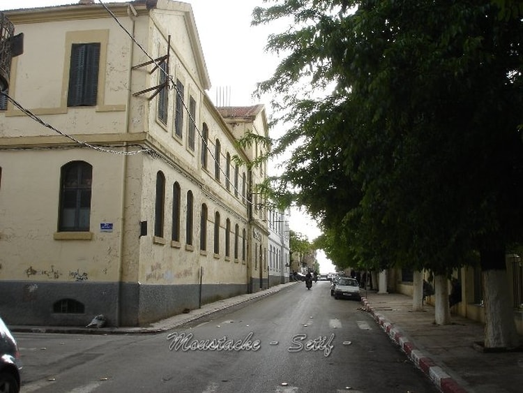 2000 - Ecole Roger Vétillard - Roger vétillard