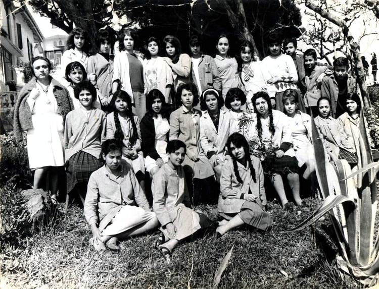 1964 - 4 M2 à ALZON - Pierre et marie curie