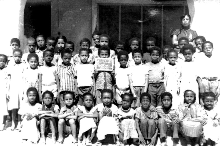 1982 - 2AF  HASSI EL BOUSTANE OUARGLA  1982 - Ecole publique