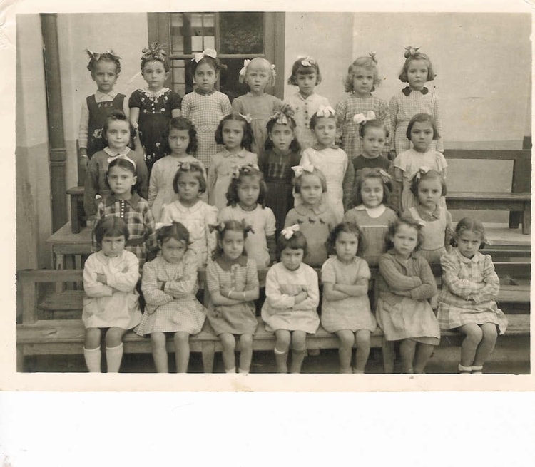 1948 - 1947/48 MATERNELLE Gde Section  les filles seules - Edgard quinet