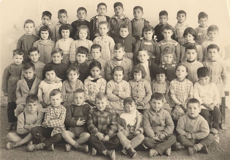 1957 - Maternelle (approximativement 1957) - Ecole mixte de la senia