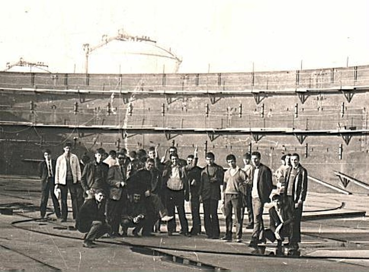 1968 - Opérateurs pétrochimie à Arzew - Iap