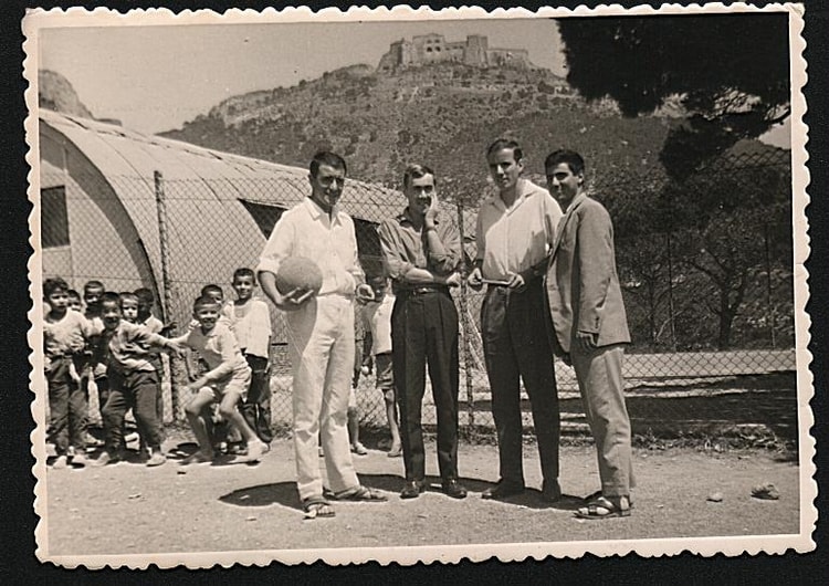 1964 - CP à CM2 - Ecole des planteurs