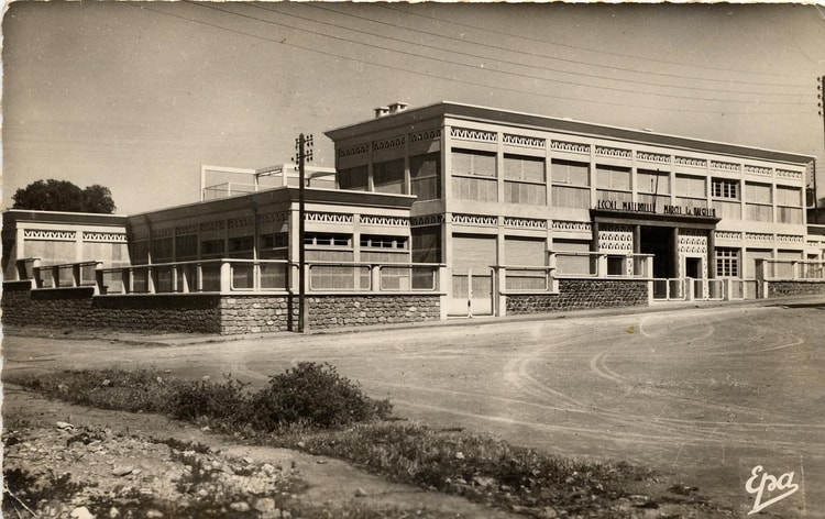 1973 - FERROUKHI MUSTAPHA - Ecole maternelle feroukhi moustapha