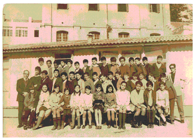 1969 - 6eme4 - Lycée el mokrani 1