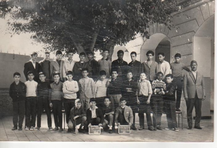 1967 - 5ème M 1 - Lycee okba