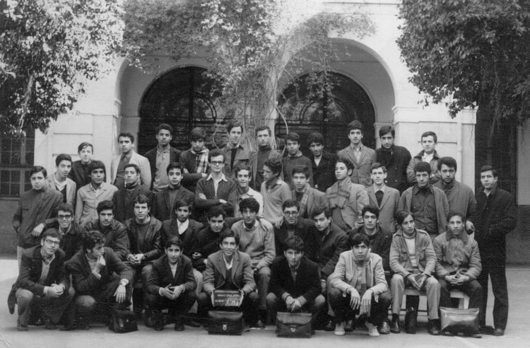 1969 - 1°M1Lycée Emir Abdelkaderà Alger. - Emir abdelkader