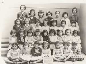 1951 - CP - Ecole aumerat