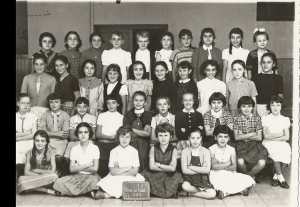 1956 - CM2 FILLE 1956/1957 - école duc des cars