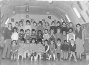 1979 - MATERNELLE A L OLIVAGE - Ecole des pins