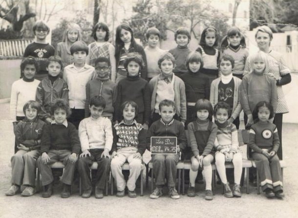 1974 - CE2B - Ecole des pins