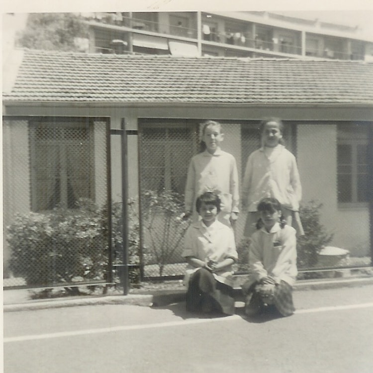 1964 - Classe de 6e - Sainte famille