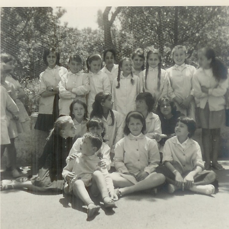 1964 - Classe de 6e - Sainte famille