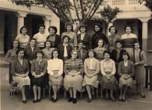 1954 - 3eme année CAP de Couture - Lycee lazerges